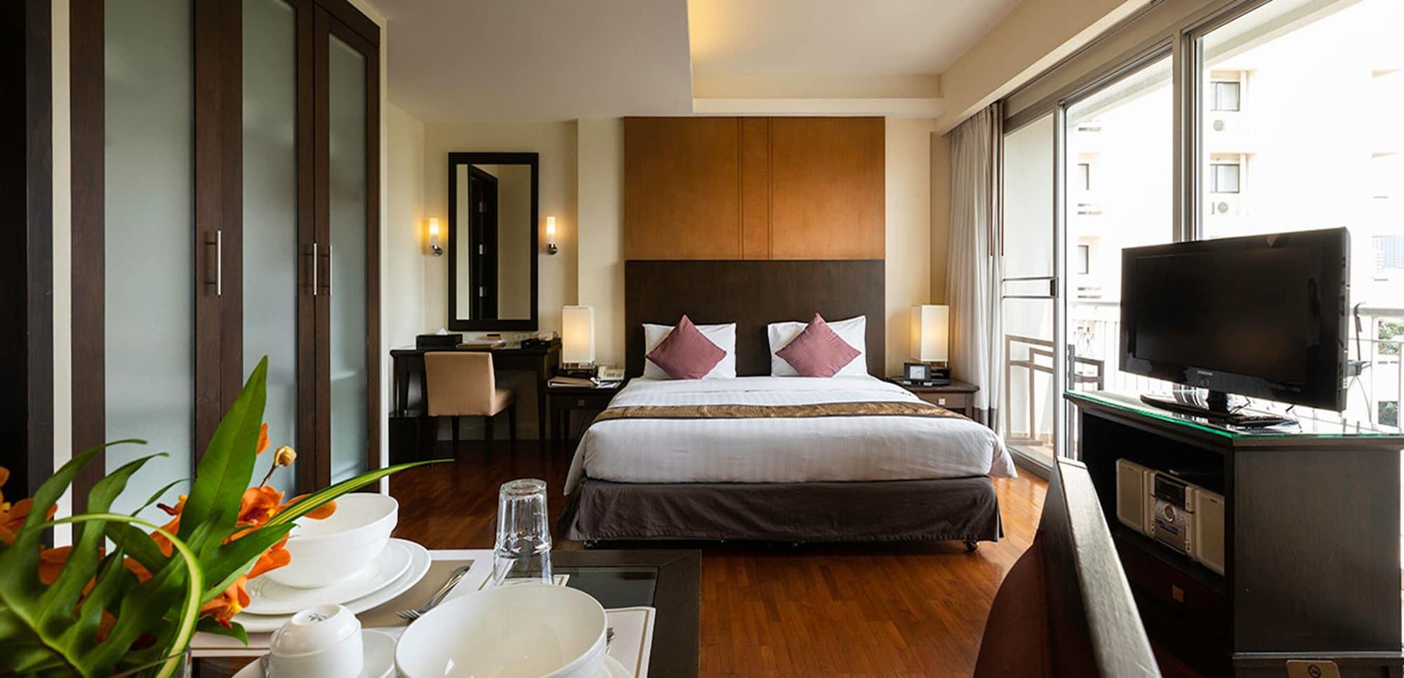 แคนทารี เฮาส์ โฮเทล แอนด์ เซอร์วิสอพาร์ทเมนท์ กรุงเทพ Aparthotel กรุงเทพมหานคร ภายนอก รูปภาพ