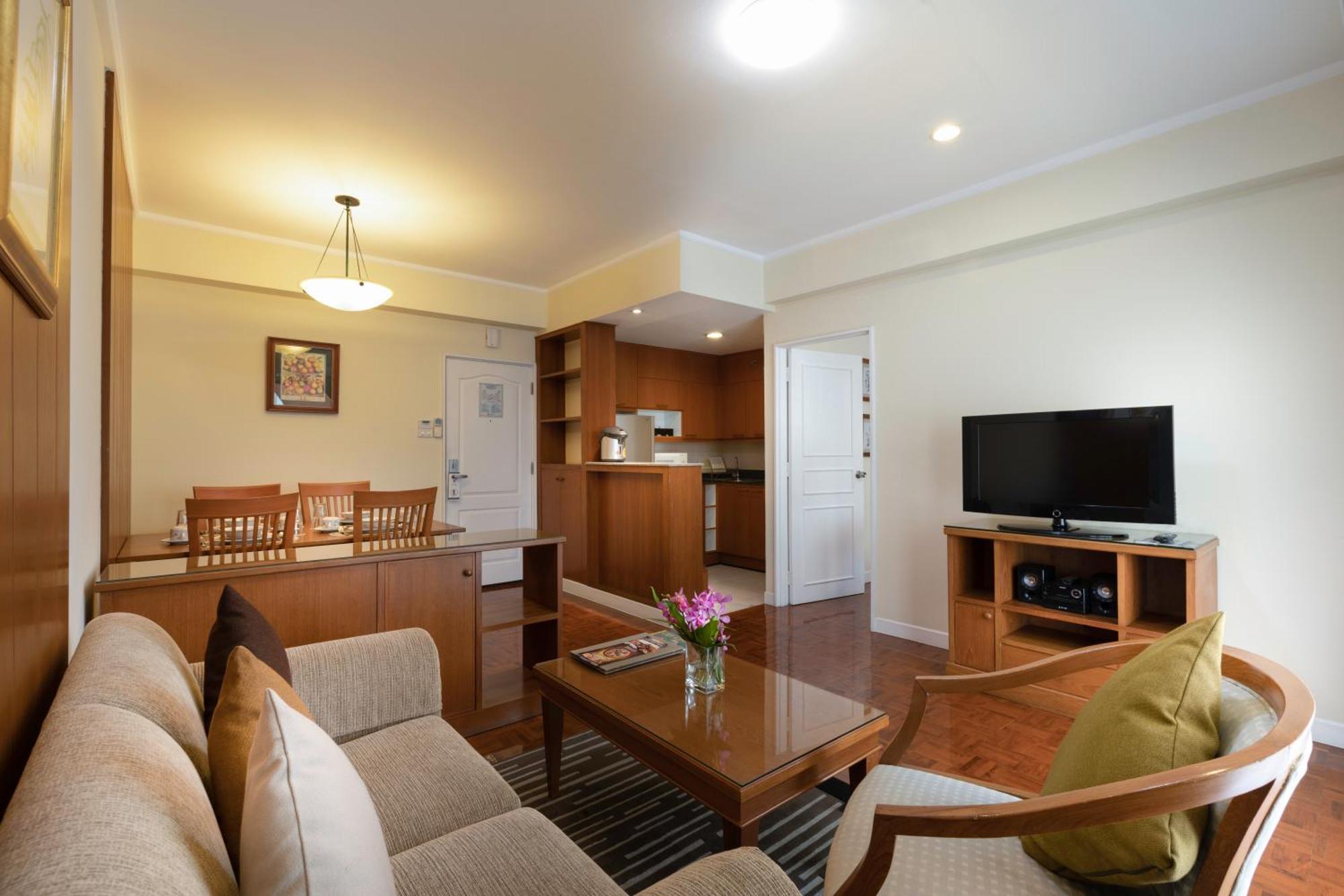 แคนทารี เฮาส์ โฮเทล แอนด์ เซอร์วิสอพาร์ทเมนท์ กรุงเทพ Aparthotel กรุงเทพมหานคร ภายนอก รูปภาพ