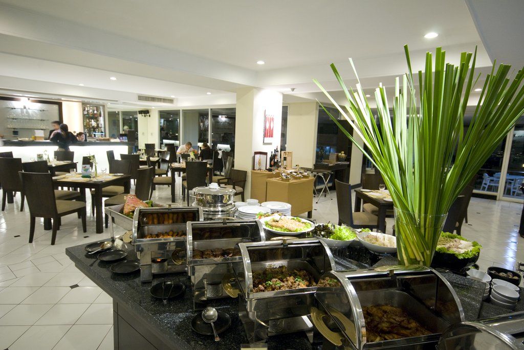 แคนทารี เฮาส์ โฮเทล แอนด์ เซอร์วิสอพาร์ทเมนท์ กรุงเทพ Aparthotel กรุงเทพมหานคร ภายนอก รูปภาพ